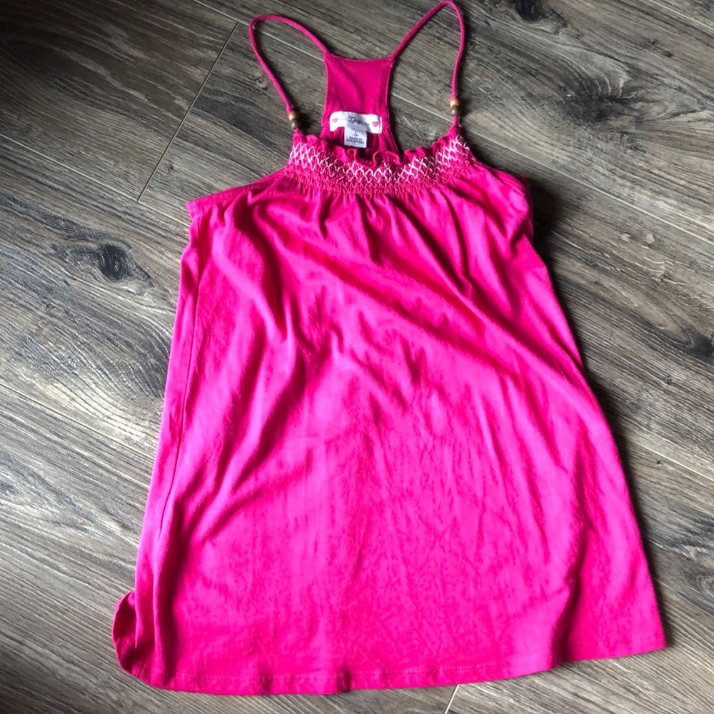 Style: Tank Top